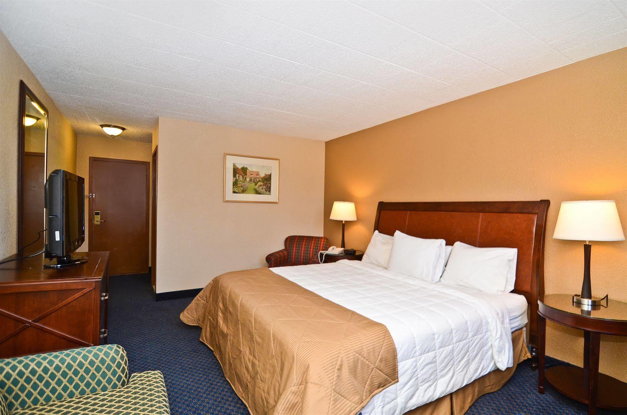 Pocono Resort & Conference Center - Pocono Mountains Lake Harmony Exterior photo